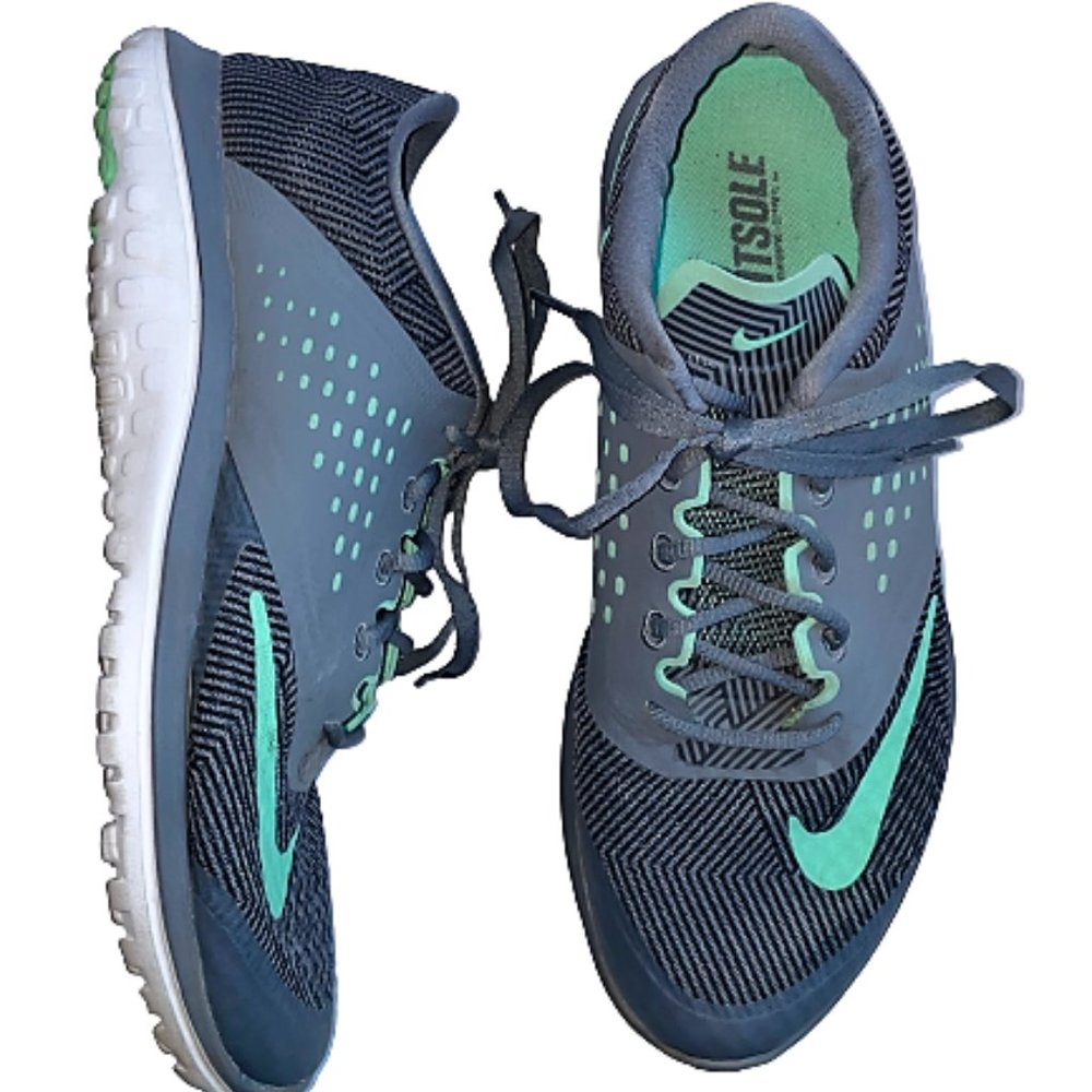 Women Size 8 NIKE FITSOLE Gray Aqua Athletic Shoes